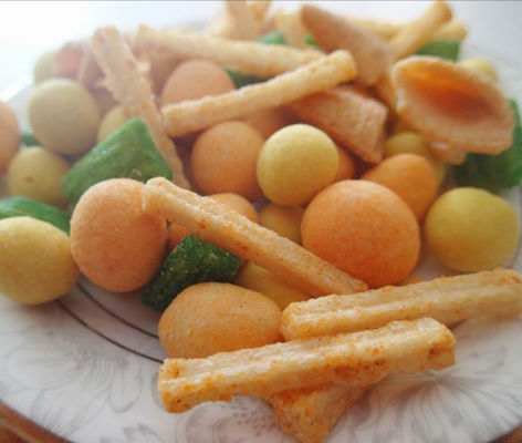kaufen Guter geschmackvoller bester Preis-chinesische Reis-Cracker-Mischung mit knusperigem Crackerimbiß des Nuss-Gluten-freien Dreiecks online manufacture