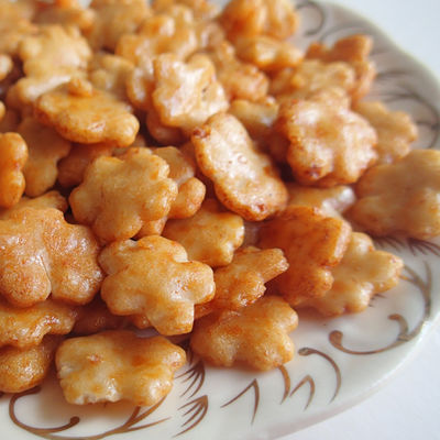 kaufen Japanische importierte salzige köstliche zufällige Reiscracker des Imbisses online manufacture