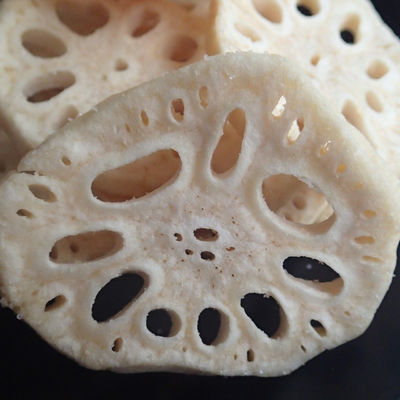 Guter Preis Imbiss-Trockenfrüchtetrockengemüse der Lotus-Wurzelchips gesundes Online