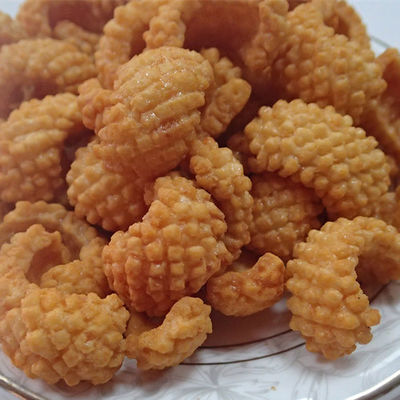 Guter Preis Kundengerechter Verpackenreis-Cracker knusperiger Fried Food Baked Puffed Snacks für Kinder Online