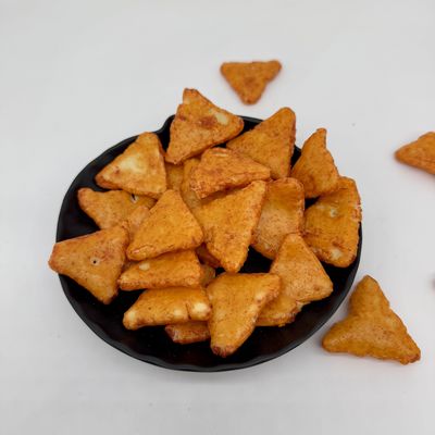 Reiskrackereien aus Schauspielereien Kränzliche Textur Niedrigkaloriengehalt für Großbestellungen